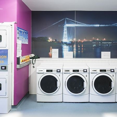 Newport Student Village エクステリア 写真