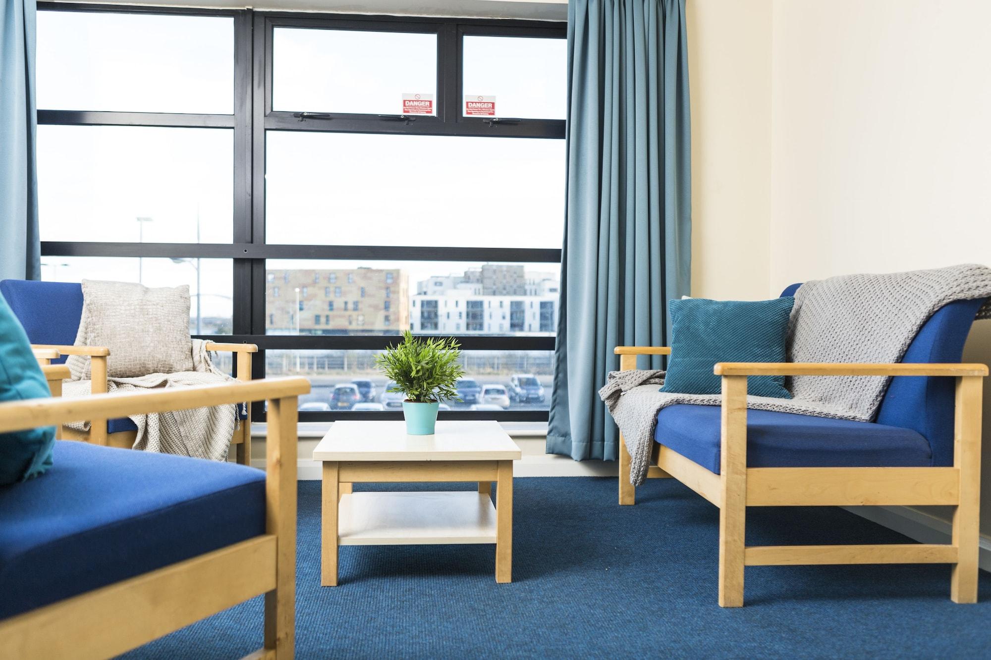 Newport Student Village エクステリア 写真